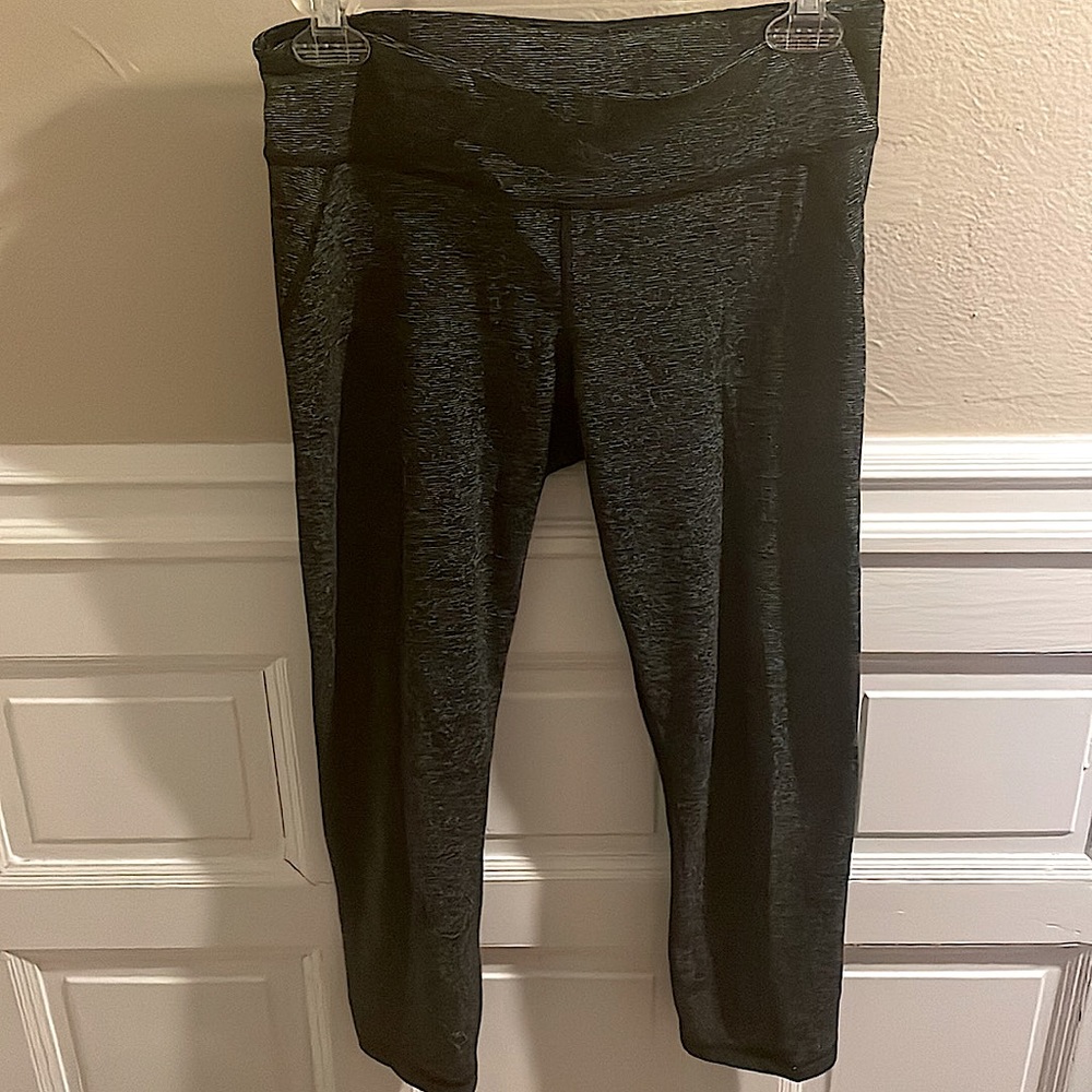 Gray/black Leggings, Size M